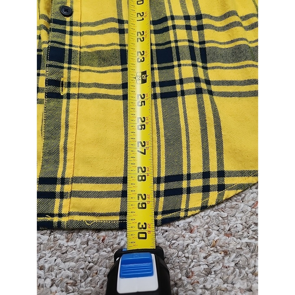 Columbia Michigan Wolverines Flare Gun Cotton Flannel Shirt size Men's‎ Medium - Picture 8 of 15